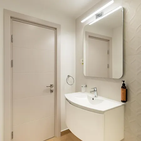 Tomis 11 4* Konstanca