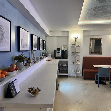Tomis 11 Hotel 4*
